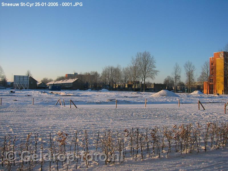 Sneeuw St-Cyr 25-01-2005 - 0001
